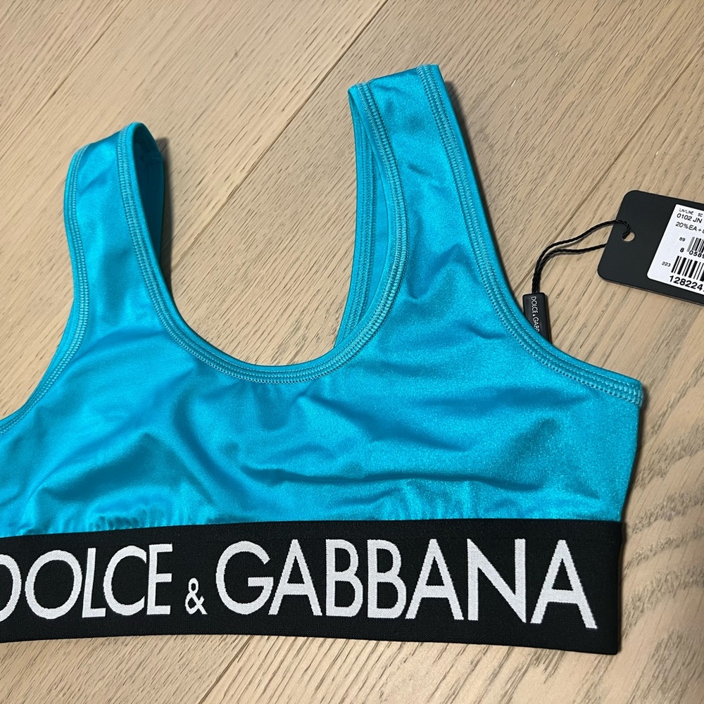Dolce and Gabbana set - Picture 2 of 11